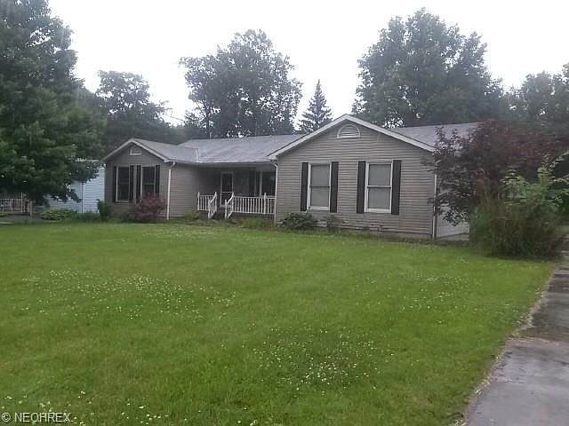 1st image of 3163 Highland Ave