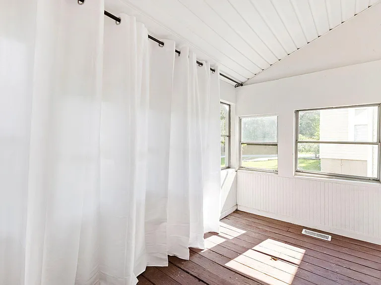 Enclosed porch