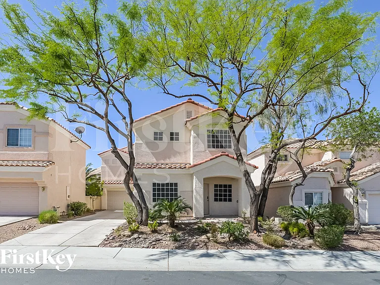 2465 Belt Buckley Dr — Photo 1