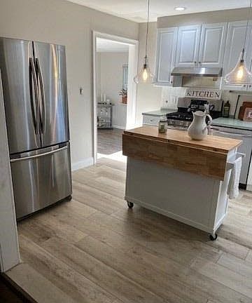 3rd image of 118 Fountain Ave