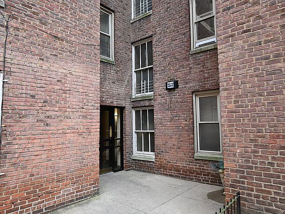 4th image of 43-10 48th Ave #6B