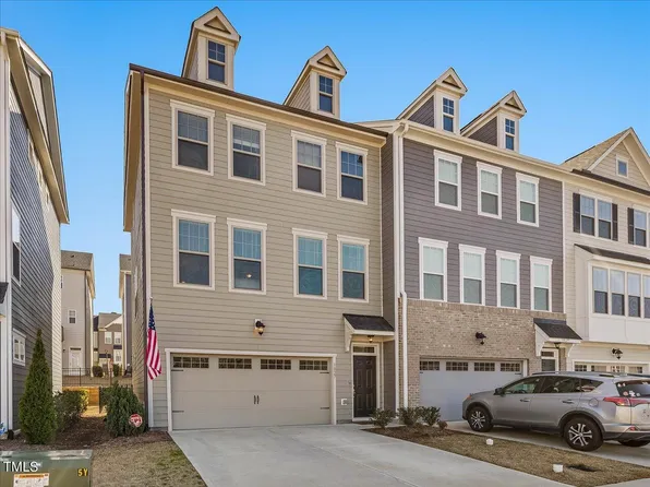 1027 Larabee Ln, Apex, NC 27523