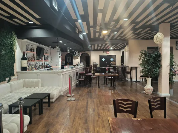 572 57th Street image 6 of 13