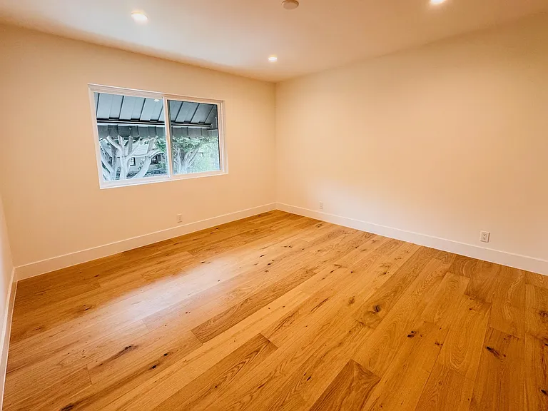 707 Ashland Ave — Photo 17