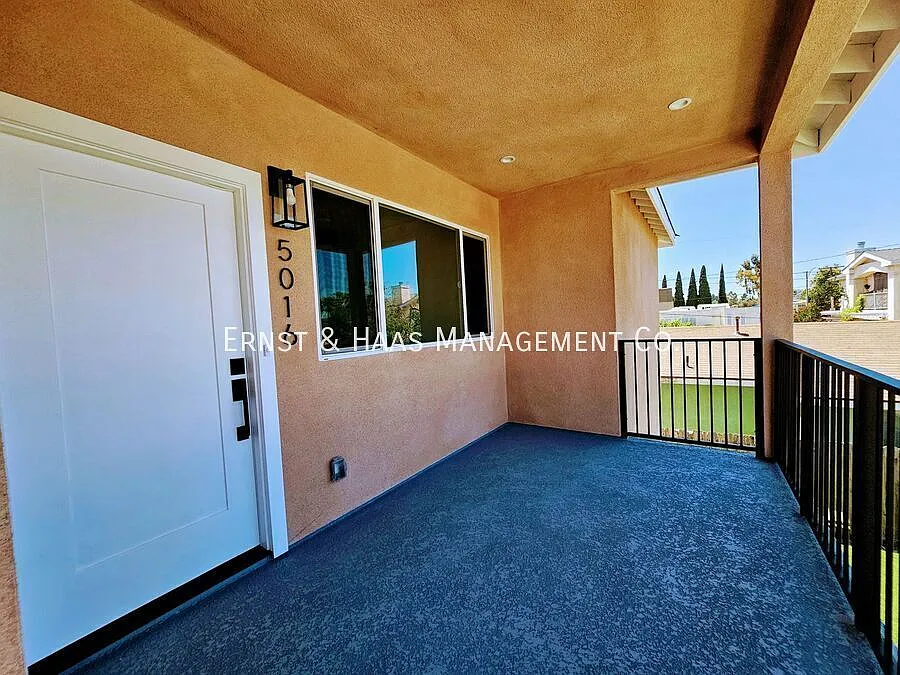 Building Photo - 5016 N Bentree Cir