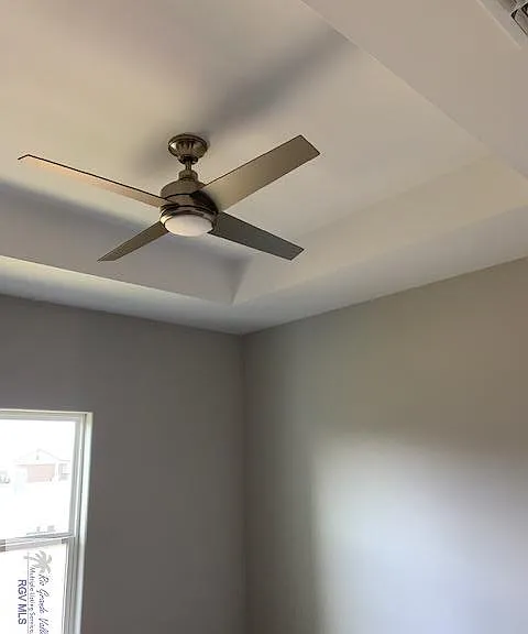 8822 Albatross St — Photo 25