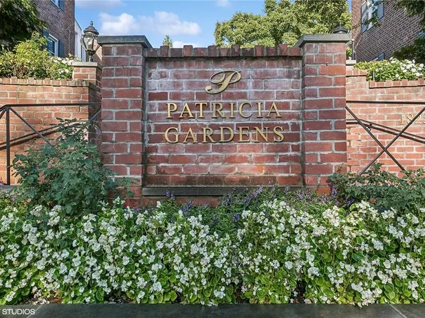 1829 Palmer Avenue #1E, Larchmont, NY 10538