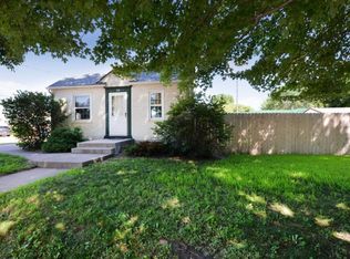 108 1st Ave SW, Isanti, MN 55040