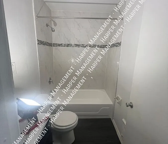221 Slater St #302 — Photo 3