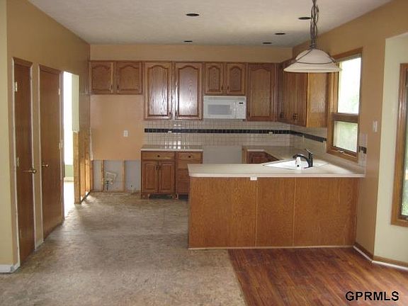5th image of 4258 N 163rd Ave
