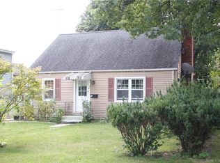 36 Chatfield St, Stamford, CT 06907
