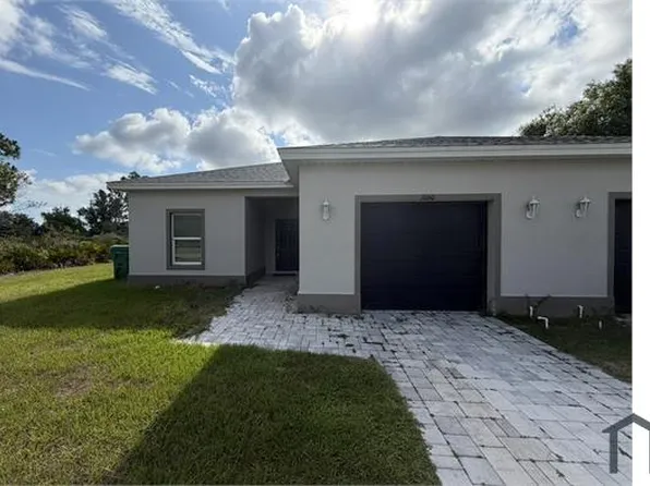 1060 San Cristobal Ave, Port Charlotte, FL 33983