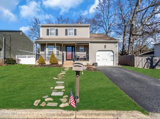 277 Lenox St, Brick, NJ 08724