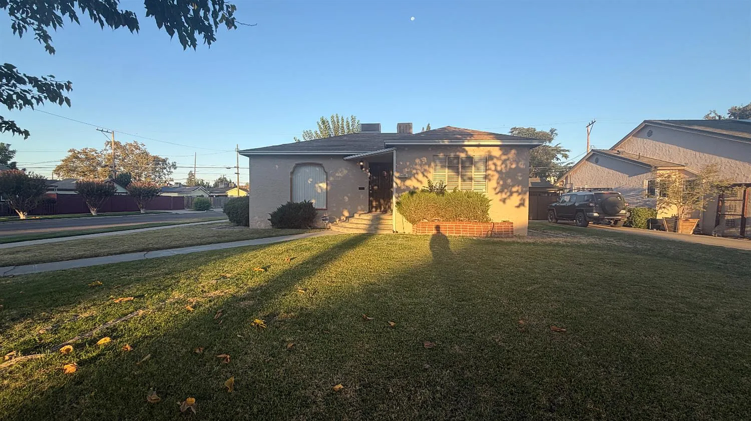 2 bed, 1295 sqft, $1,900 — Photo 1