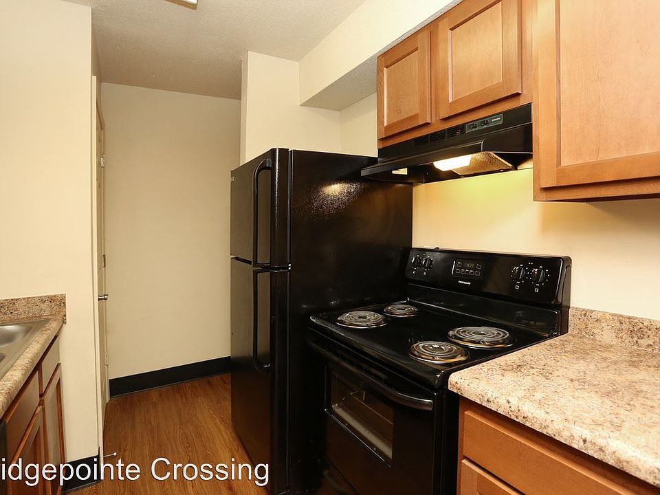 1st image of 1908 Village Green Blvd APT 157