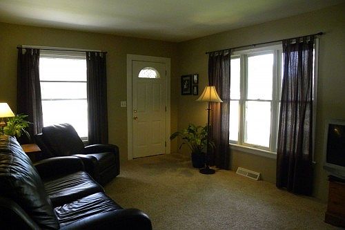 3rd image of 801 E Mason St