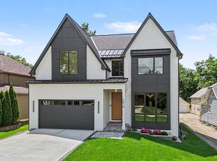 3614 Fairview Ave, Downers Grove, IL 60515