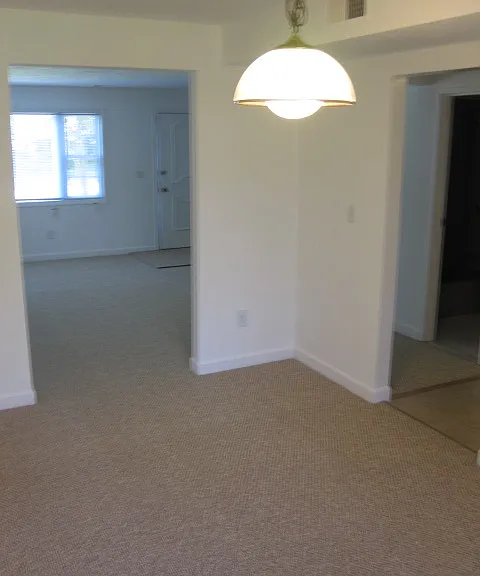 3 Commonwealth Ave — Photo 3