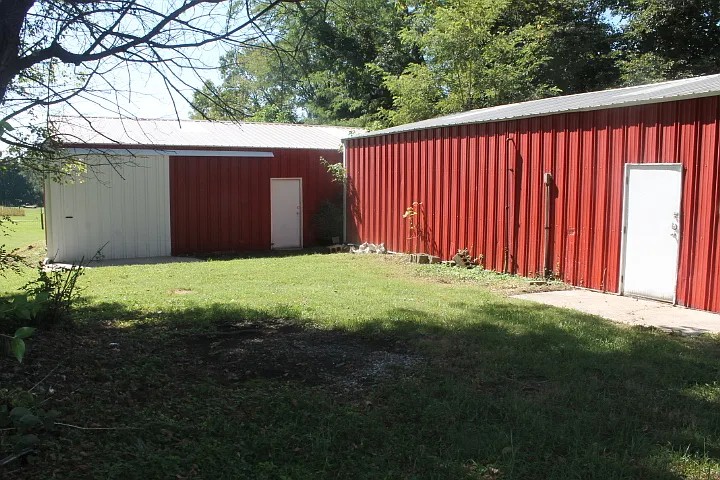 1 bed, 1200 sqft, $650 — Photo 2
