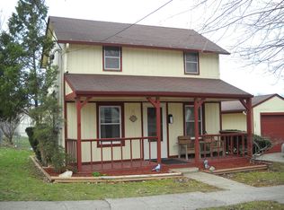 102 Adams St, Oregon, IL 61061
