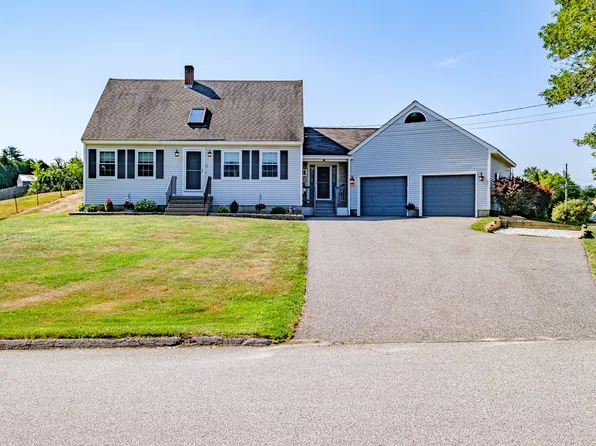 2 Indian Ridge Drive, Biddeford, ME 04005