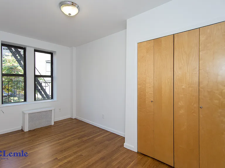 141 E 26th St #5D — Photo 5