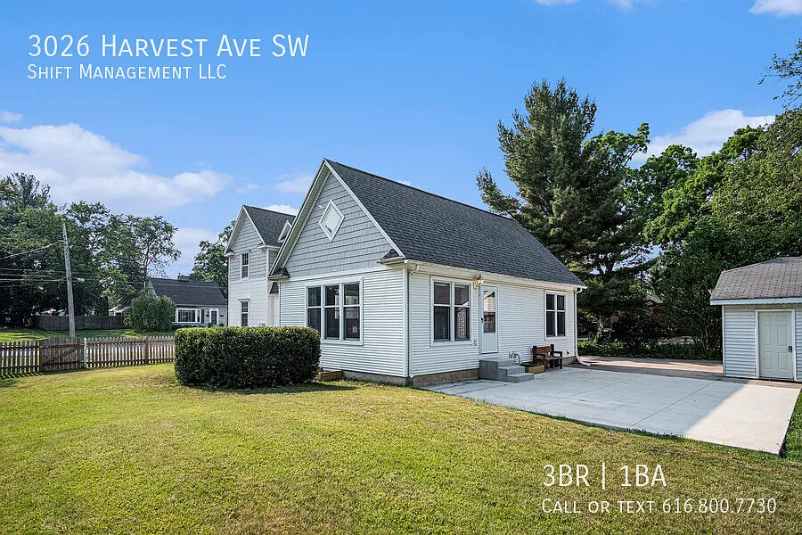 3026 Harvest: 3 Bedroom Stunner — Photo 4