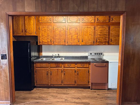 5th image of 629 S Cox St APT A
