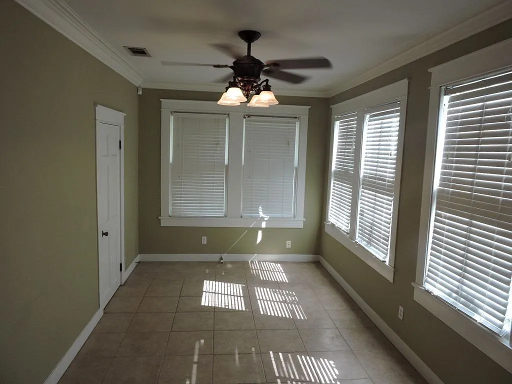 Great Garden District Cottage — Photo 4