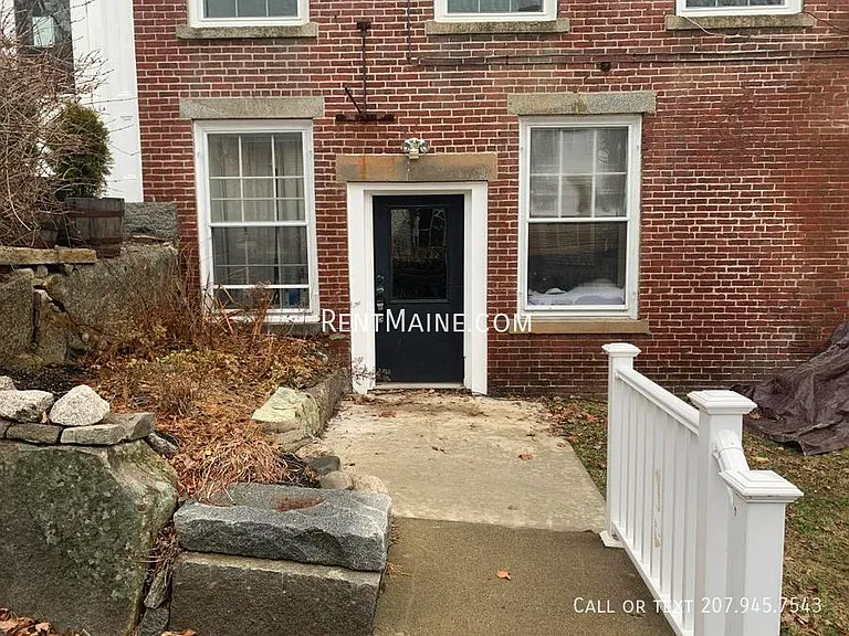 3 Cushing St #4 — Photo 13