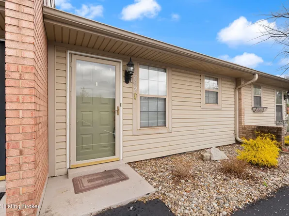 708 Victoria Ct, New Albany, IN 47150