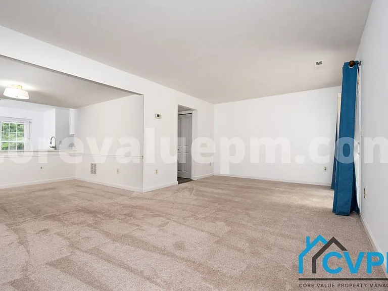 1250 Stonewood Ct — Photo 9