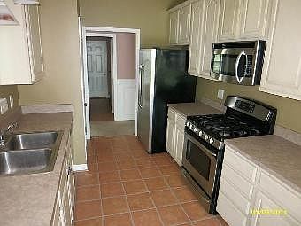 2nd image of 700 Jura Ct