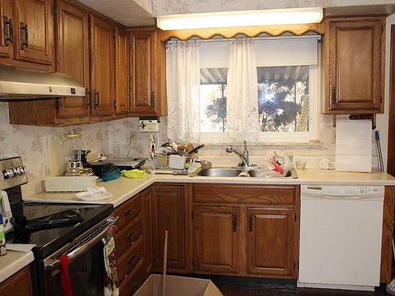 5th image of 1000 Poling Dr