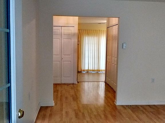 4th image of 2A Carnation Dr #1001