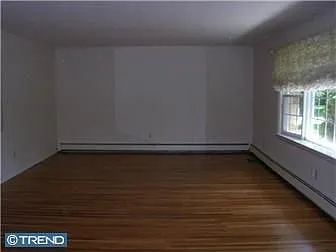 105 Walker Rd photo 1