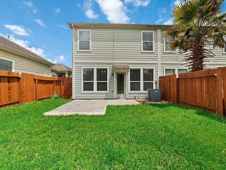 14923 Tuttle Point Dr — Photo 24