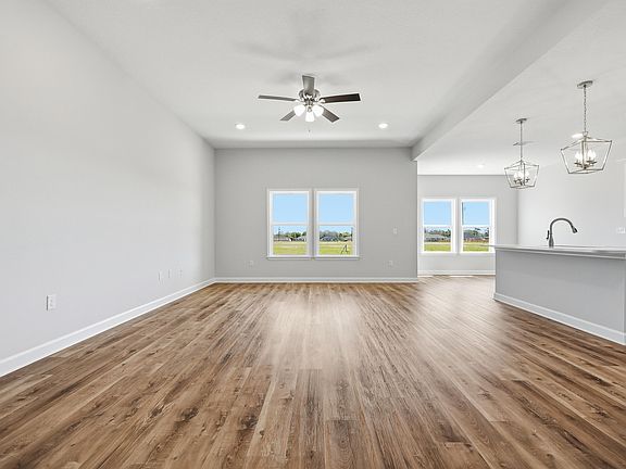 3rd image of 6117 Mildreds Way