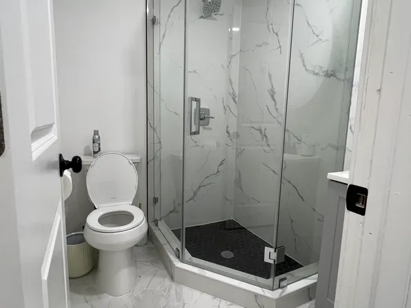 224 Claremont Avenue image 5 of 10