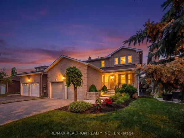 10 Millcreek Cres, Vaughan, ON L4J 6N5
