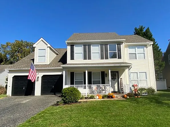 74 Weathervane Dr, Mount Royal, NJ 08061