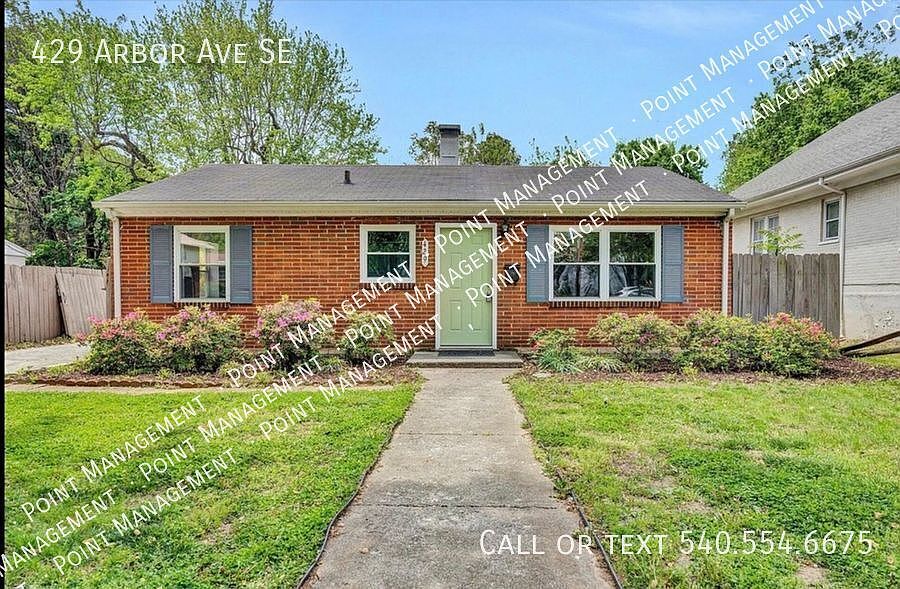 1st image of 429 Arbor Ave SE