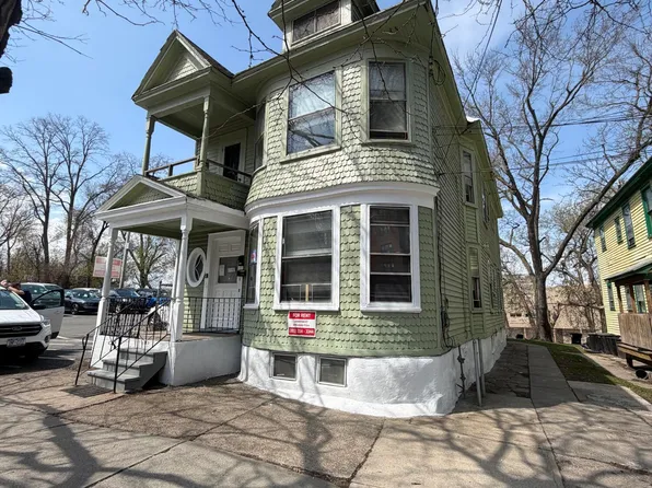 318 Georgetta Dix Plaza, Schenectady, NY 12307