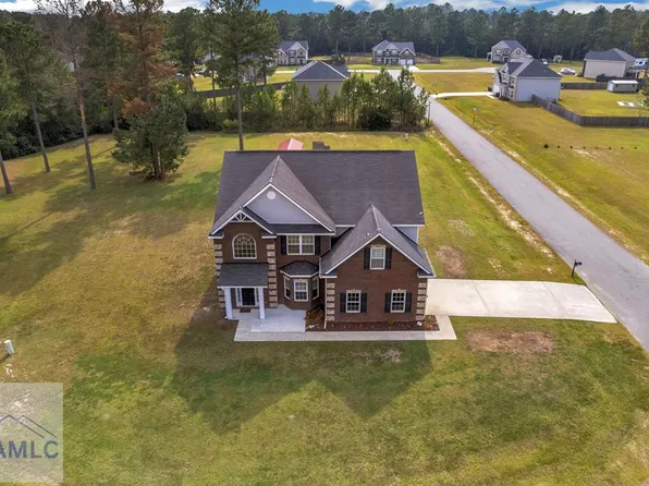 109 Greenbriar Court, Ludowici, GA 31316