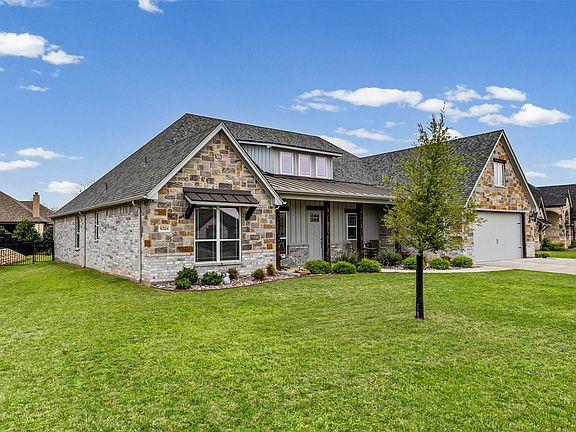 4th image of 6324 Weatherby Rd