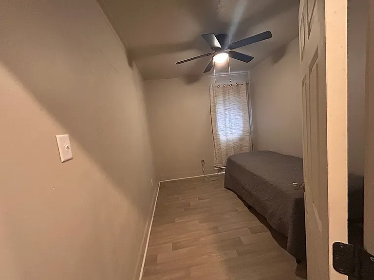 217 Oak St #217 — Photo 2