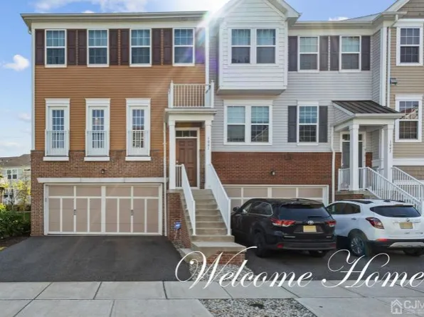 1001 Shep Dr, Highland Park, NJ 08904