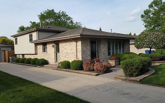 2nd image of 4646 W 143rd St