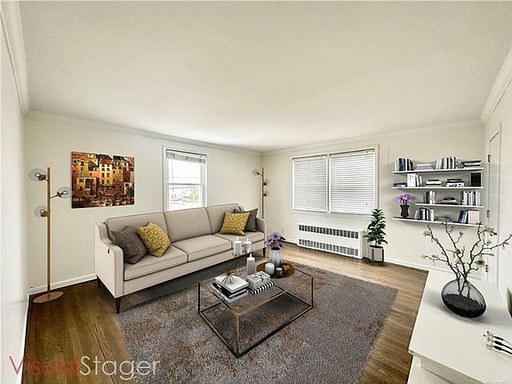 2nd image of 2 Buxton St #1