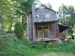 31 Hampton Rd, Buckhannon, WV 26201